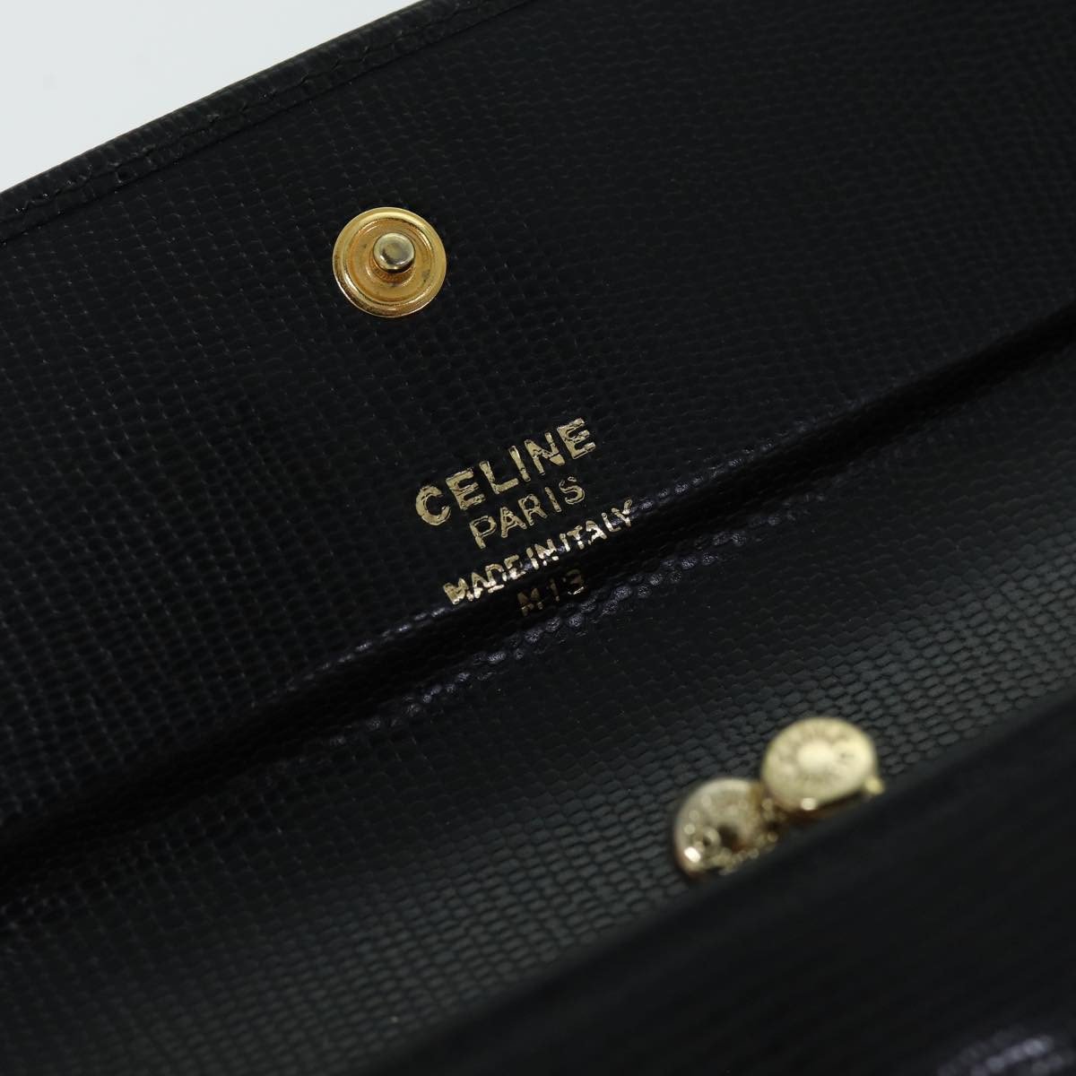 Celine Celine Circle Logo Compact Wallet Leather Zwart