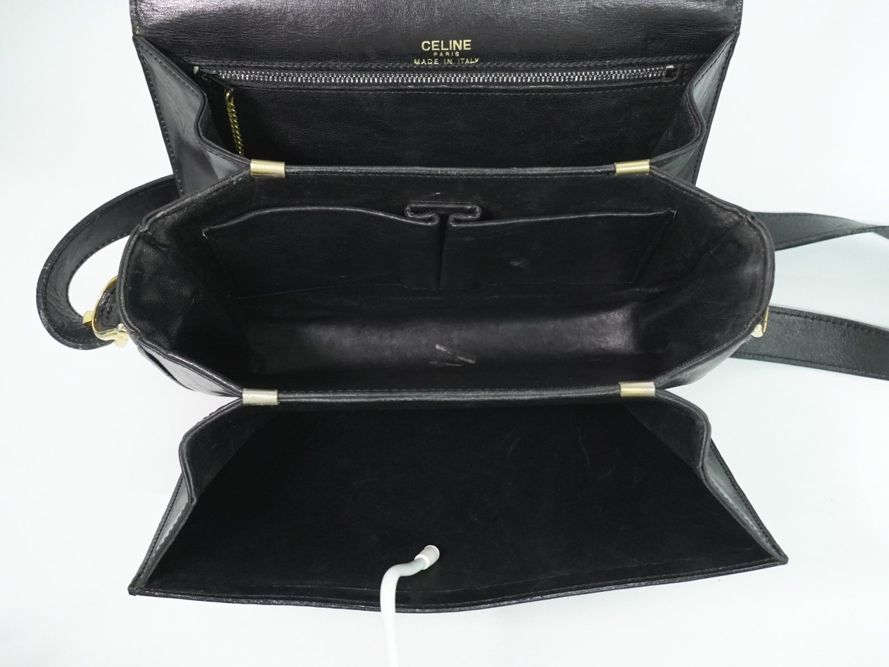 Celine Celine Vintage Carriage Flap Bag Leather Medium Zwart