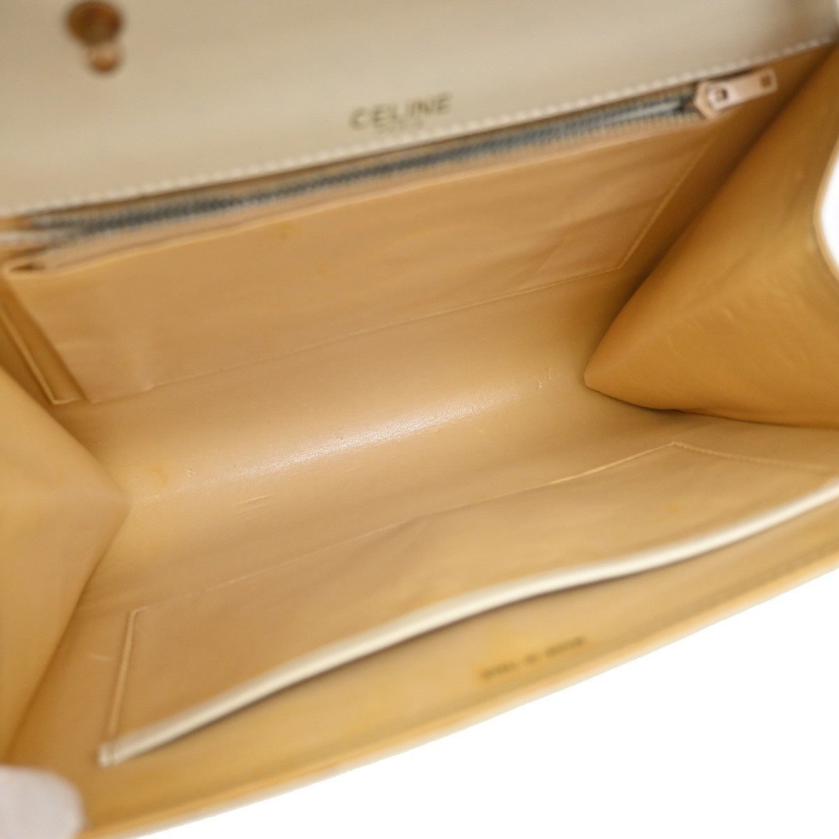 Celine Celine Vintage Triomphe Flap Bag Leather Medium Wit