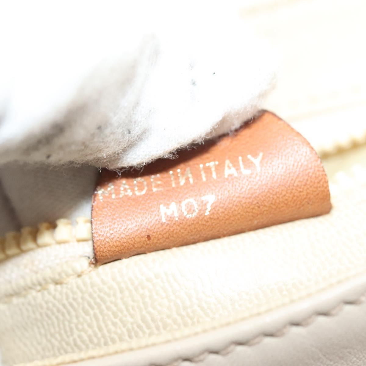 Celine Celine Vintage Triomphe Shoulder Bag Leather Medium Blauw