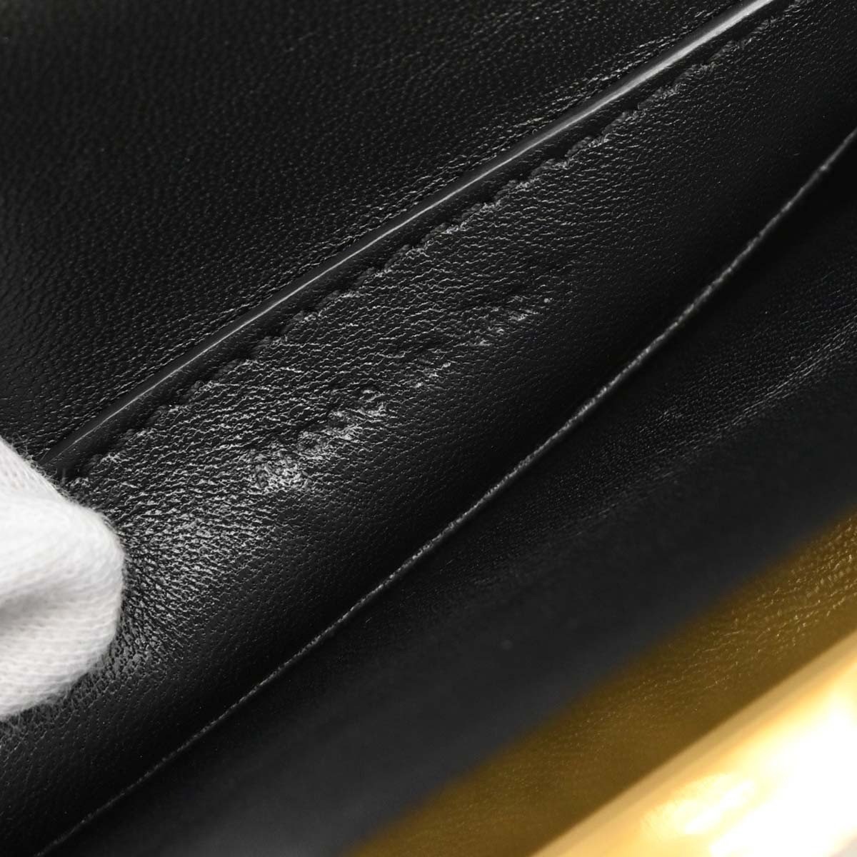 Celine Celine Clasp Crossbody Bag Leather Mini Zwart