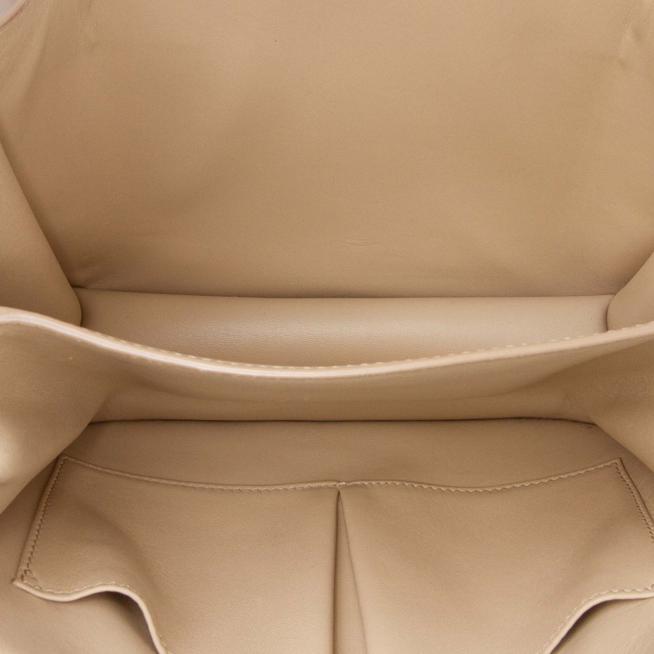 Celine Medium Calfskin Classic Box Bruin