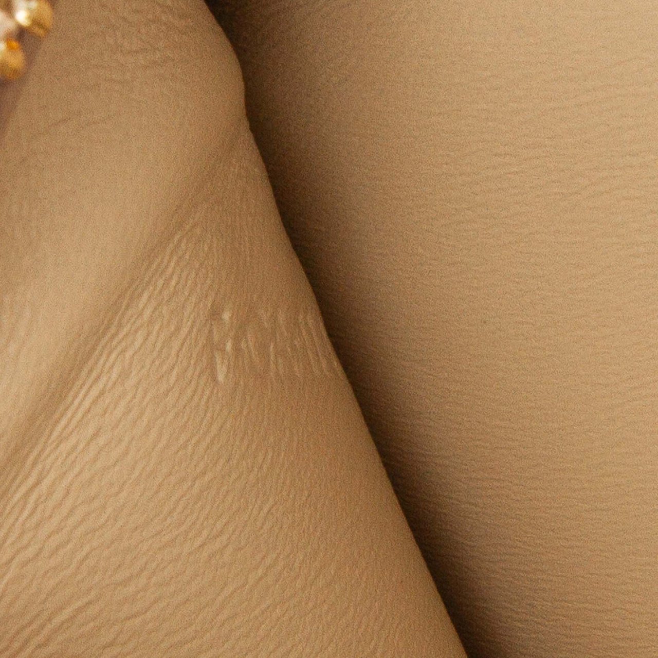 Celine Medium Calfskin Classic Box Bruin