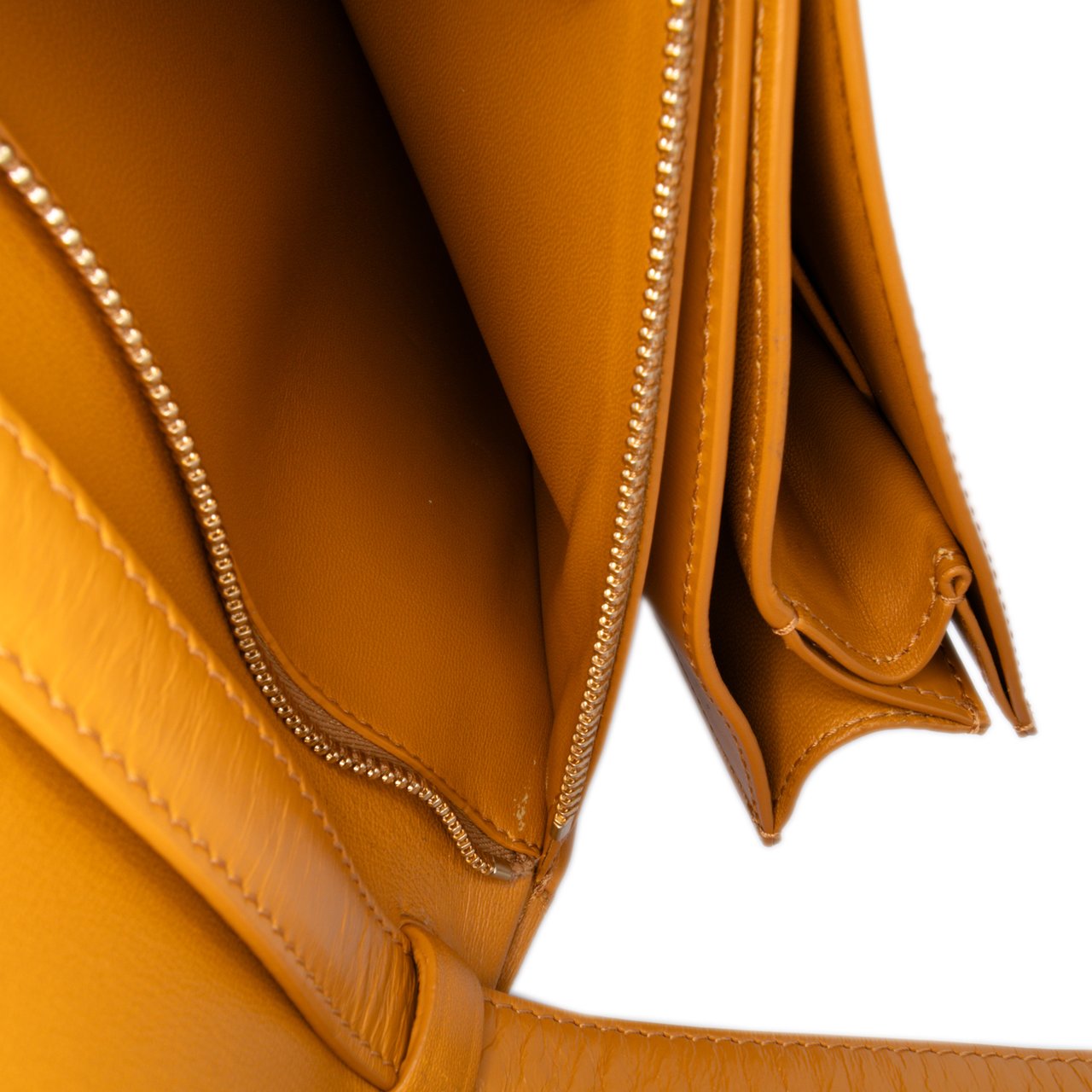 Celine Medium Calfskin Classic Box Oranje