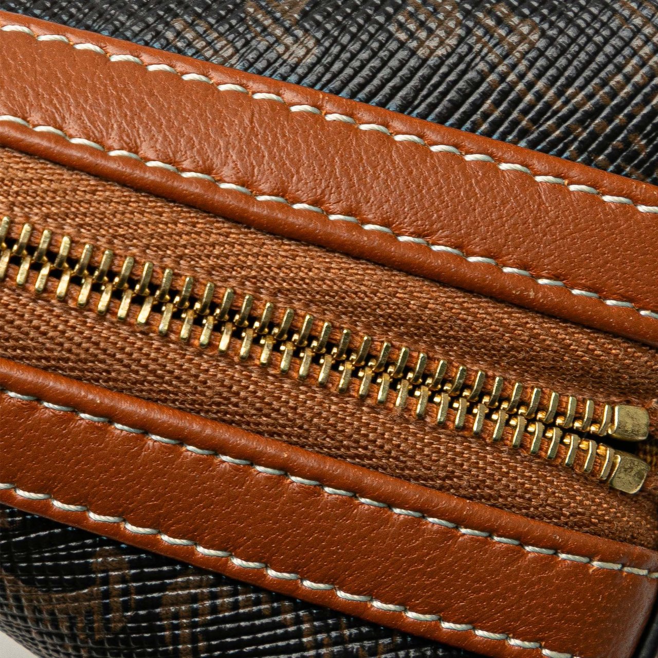 Celine Triomphe Coated Canvas Clutch On Chain Bruin