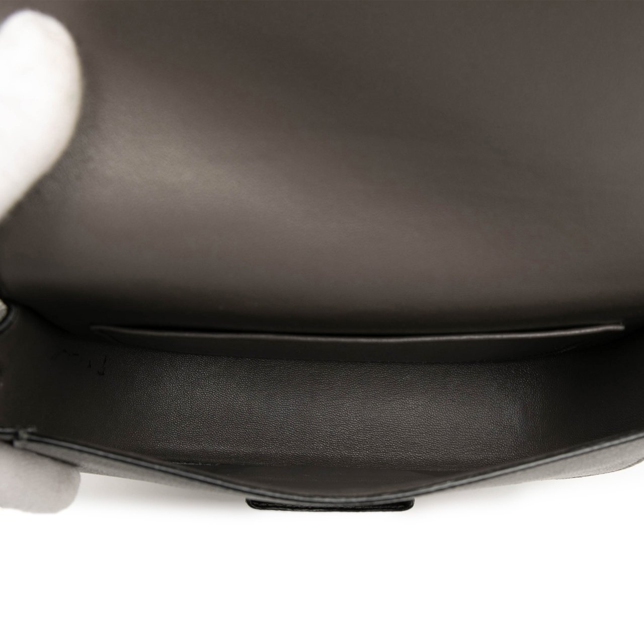 Celine Small Grained Calfskin Trotteur Crossbody Grijs