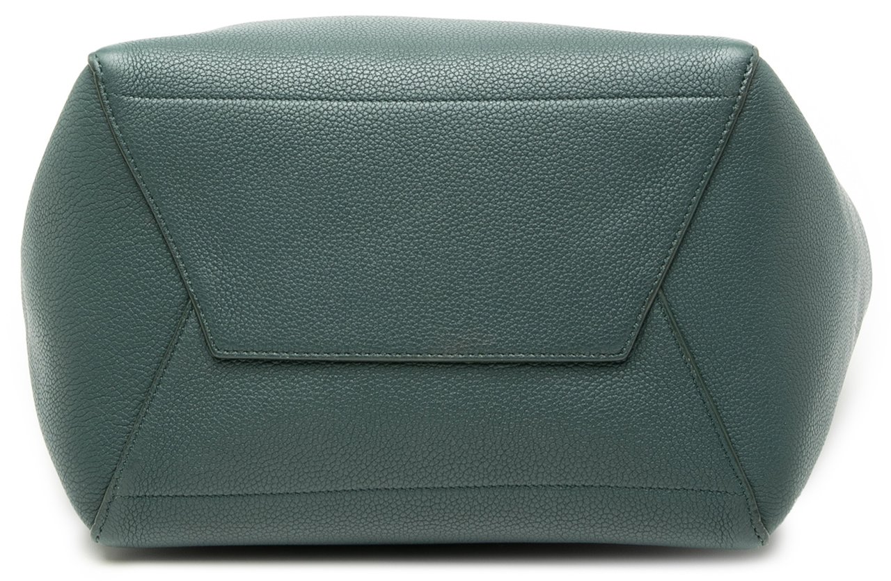 Celine Medium Leather Seau Sangle Bucket Groen