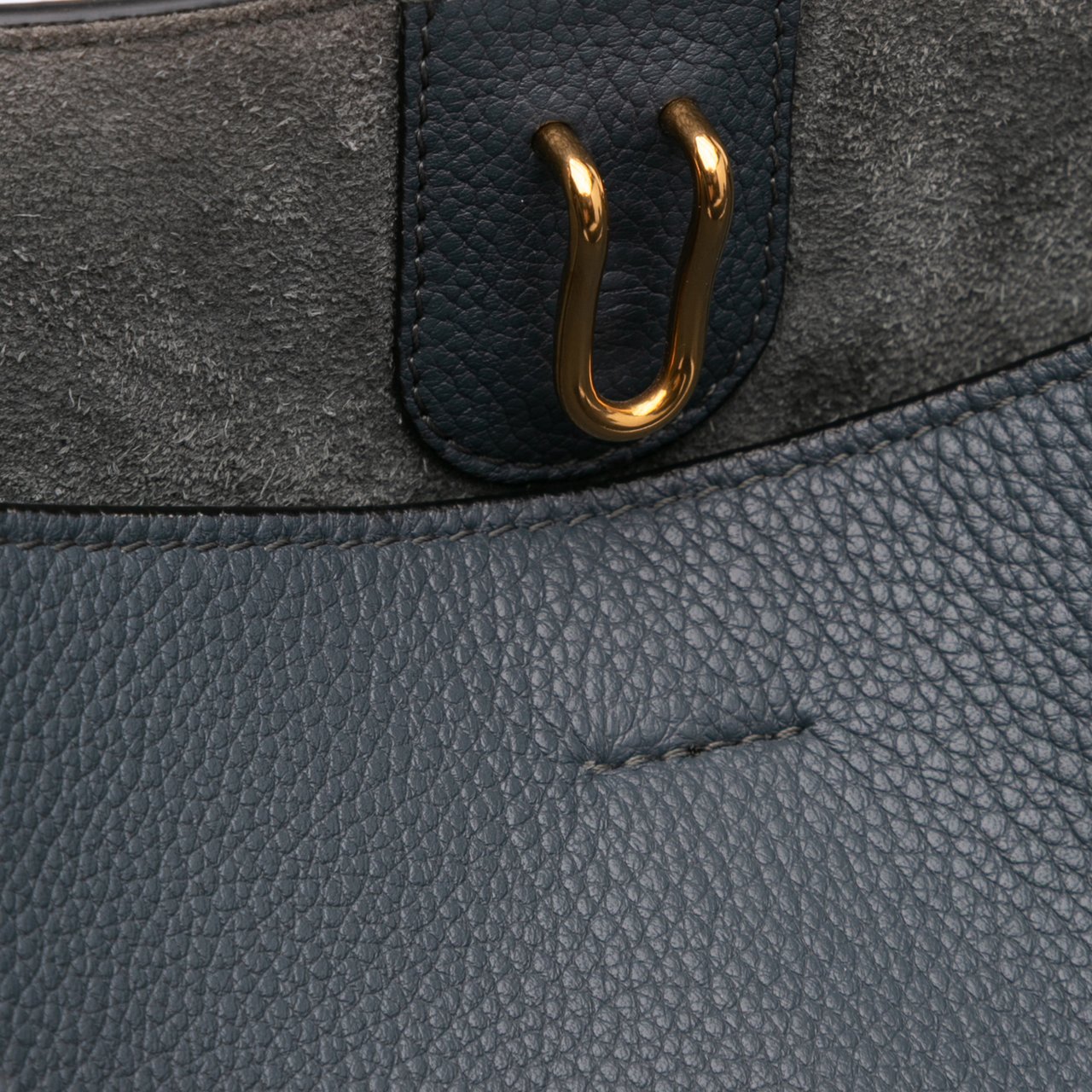 Celine Medium Leather Seau Sangle Bucket Bag Grijs