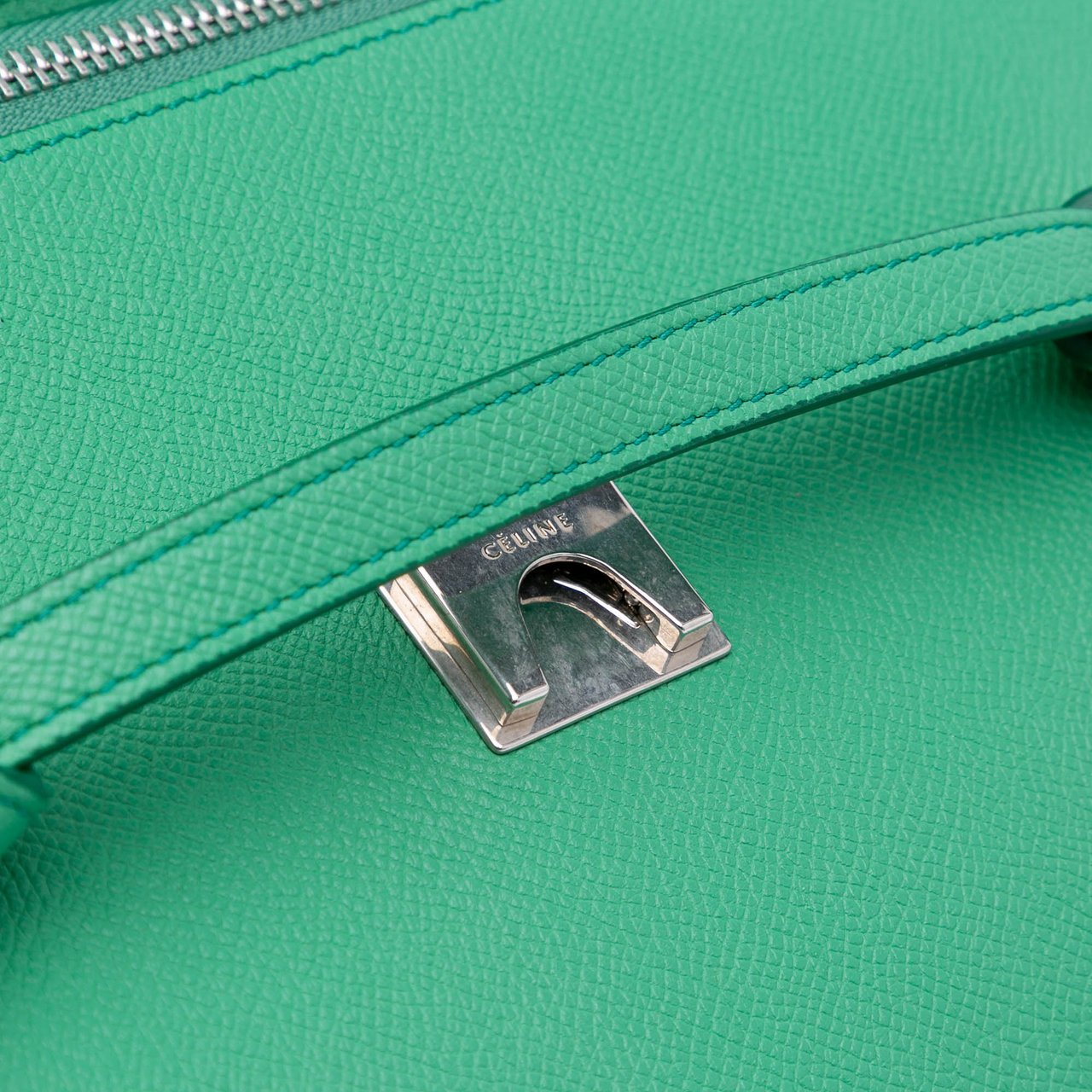 Celine Micro Grained Calfskin Belt Bag Groen