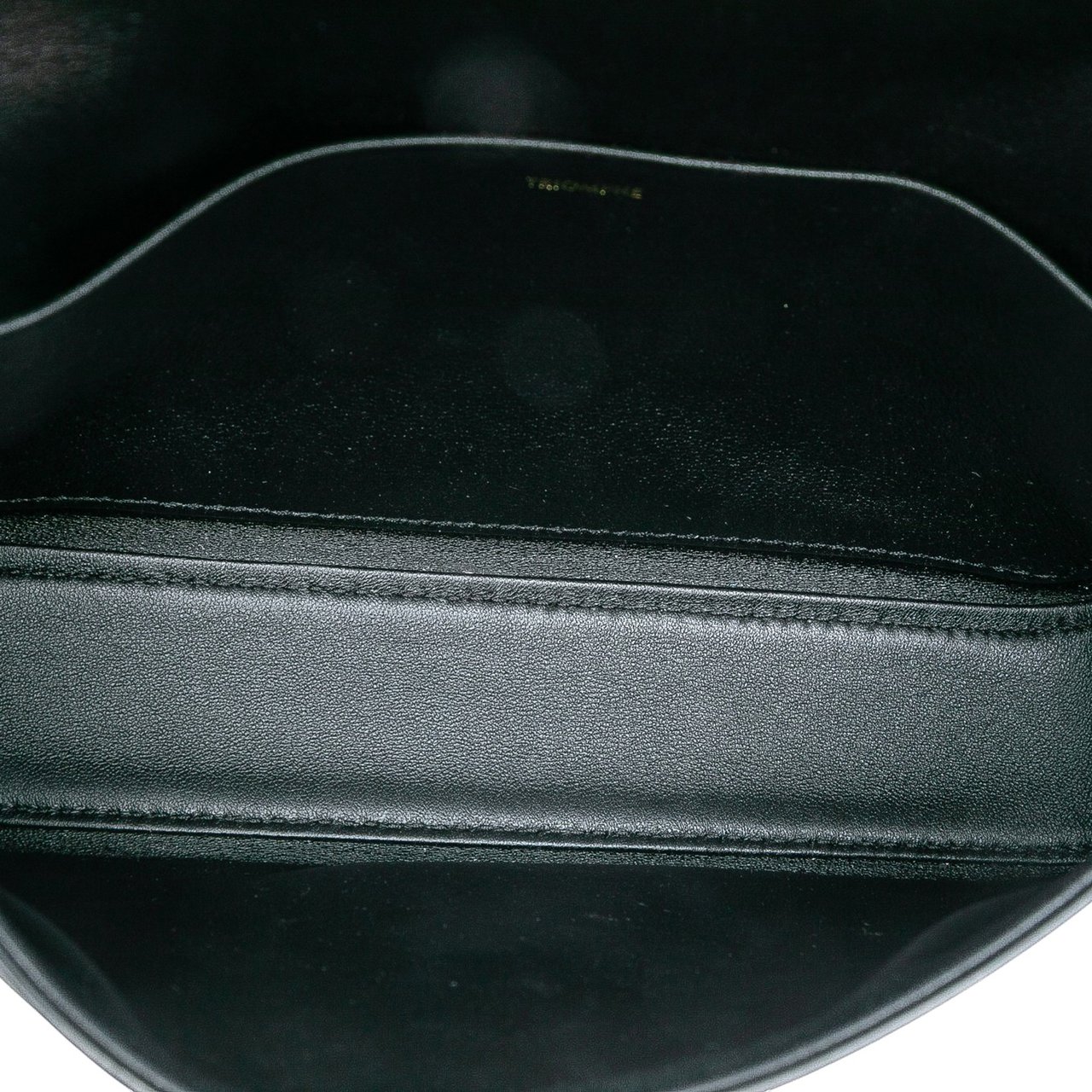 Celine Shiny Calfskin Triomphe Claude Shoulder Bag Zwart