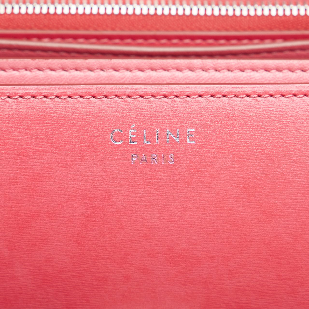 Celine Medium Calfskin Classic Box Roze