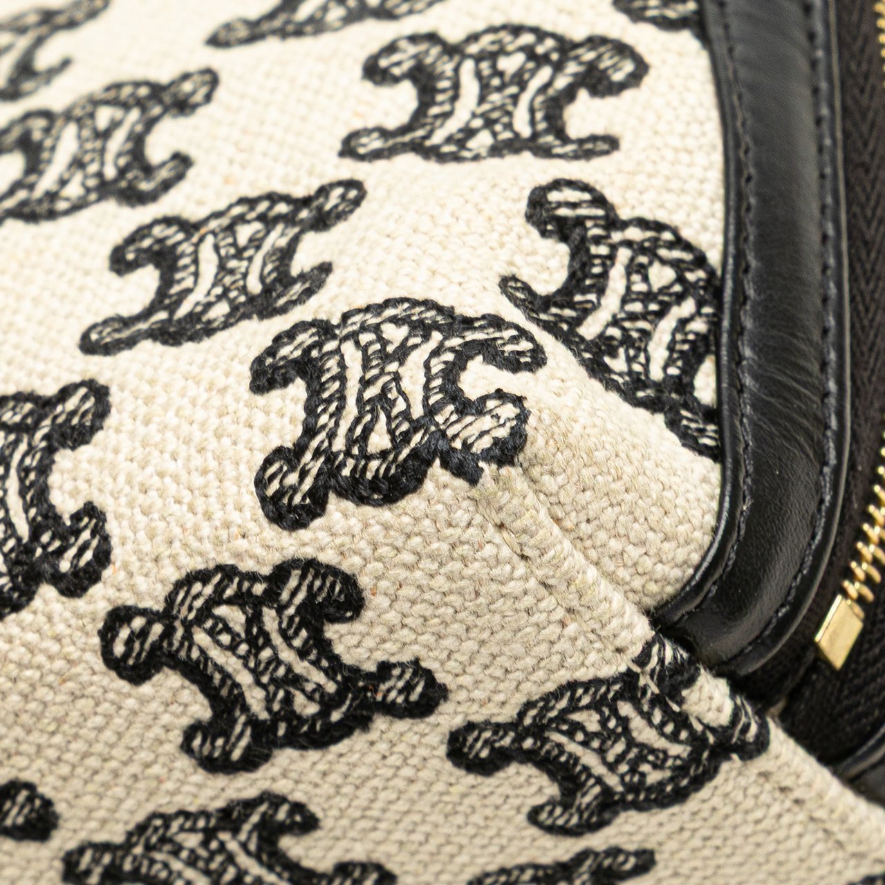 Celine Triomphe Emroidered Canvas Clutch On Chain Bruin