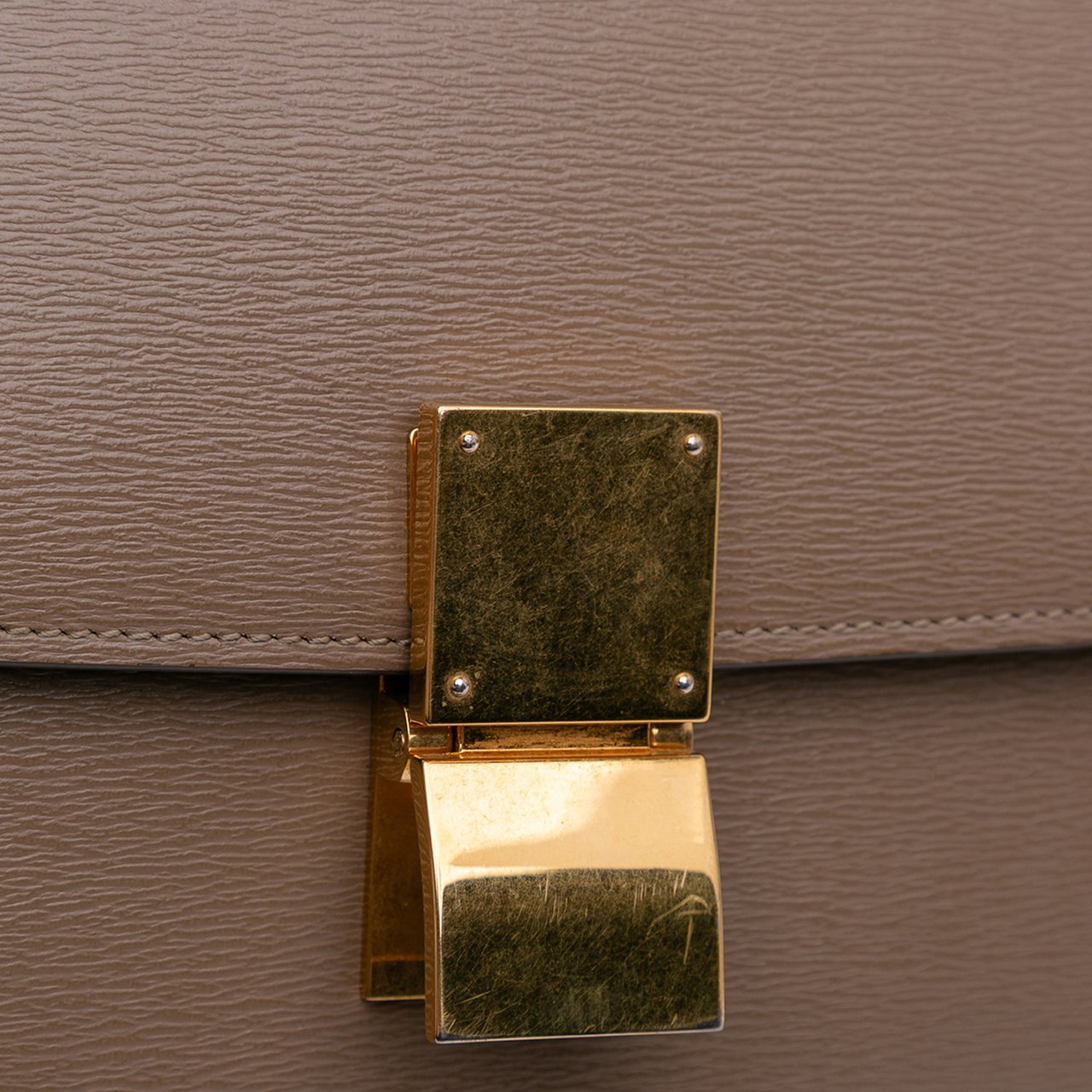 Celine Medium Calfskin Classic Box Bruin