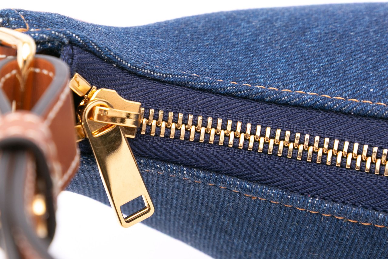 Celine Denim Ava Shoulder Bag Blauw