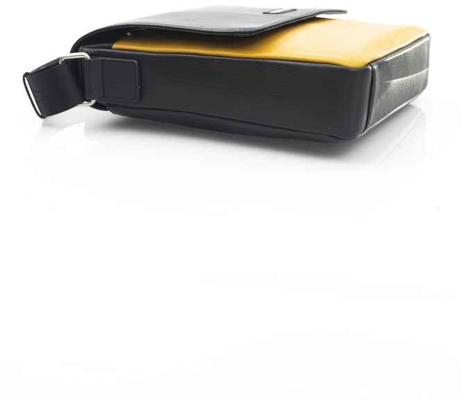 Cerruti 1881 Yellow Leather Women Crossbody Geel