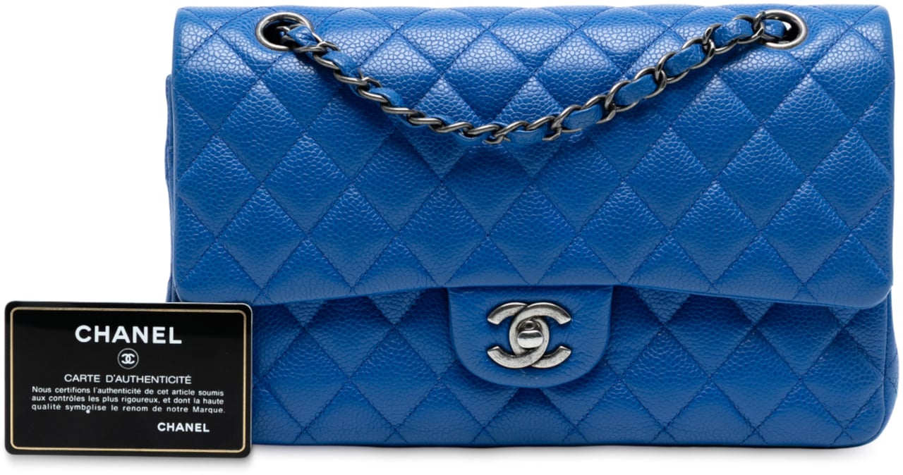 Chanel Medium Classic Caviar Double Flap Blauw