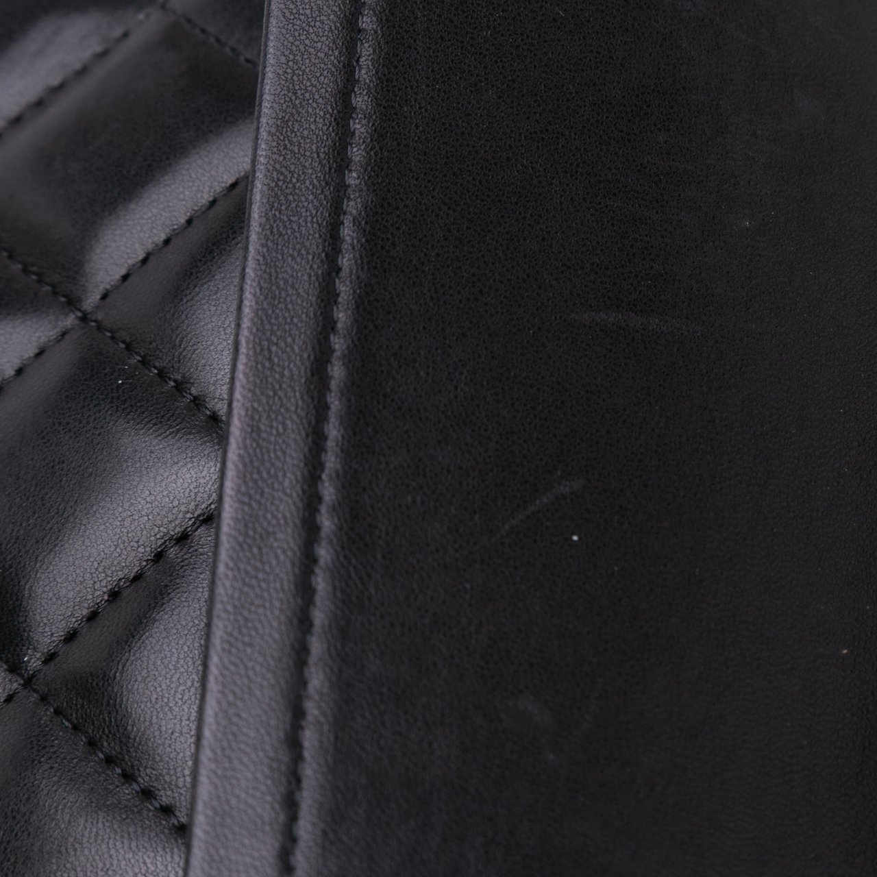 Chanel Jumbo Classic Lambskin Double Flap Zwart