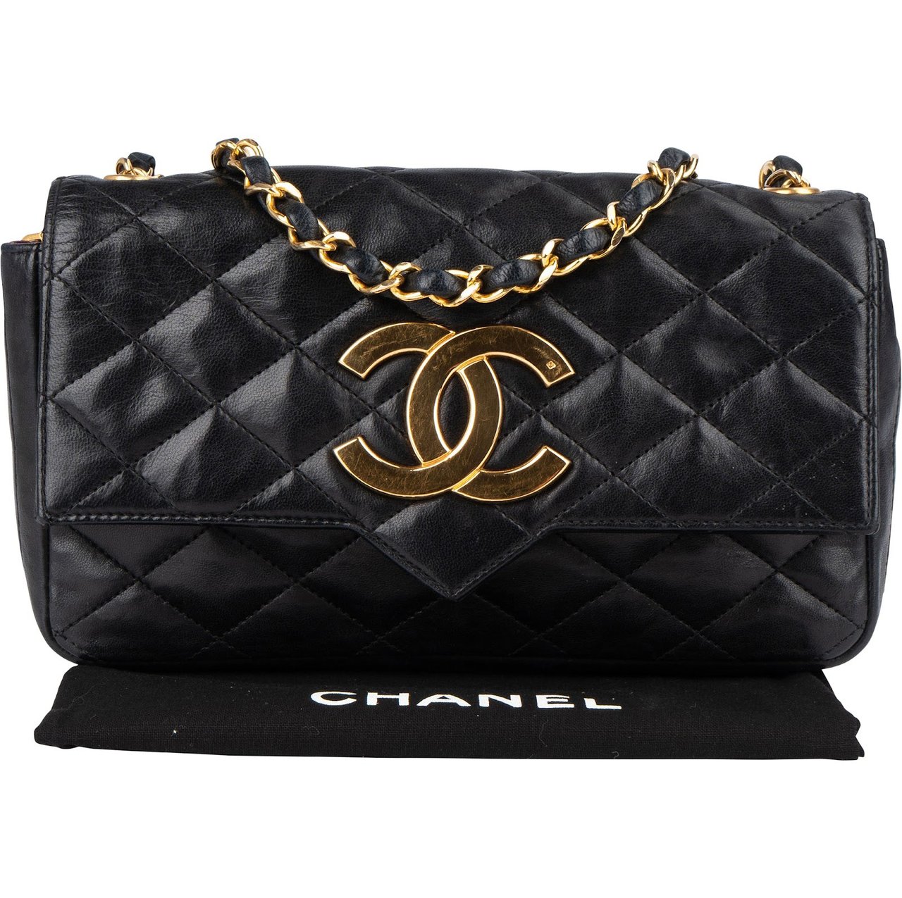 Chanel Chanel Quilted Lambskin 24K Gold Single Flap Crossbody Bag Zwart