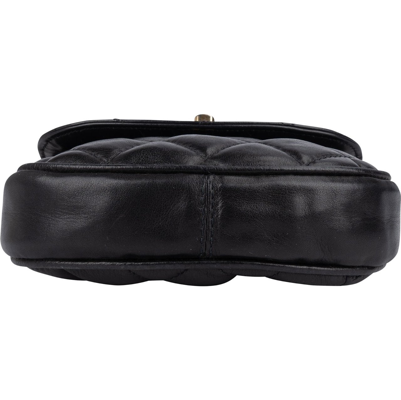 Chanel Chanel Quilted Lambskin Mini Single Flap Flap Crossbody Bag Zwart