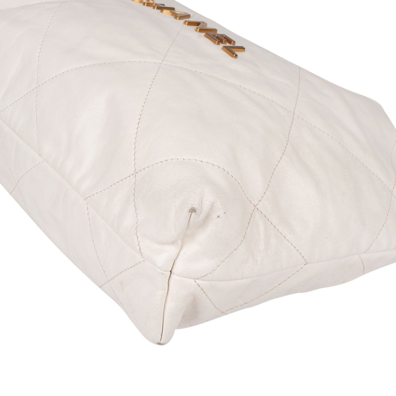 Chanel Chanel 22 White Lambskin Hobo Shoulder Bag Wit