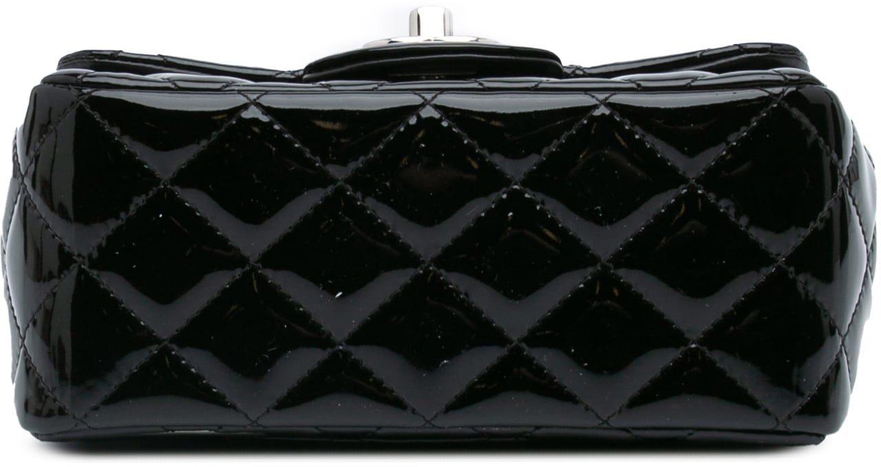 Chanel Mini Square Classic Patent Single Flap Zwart
