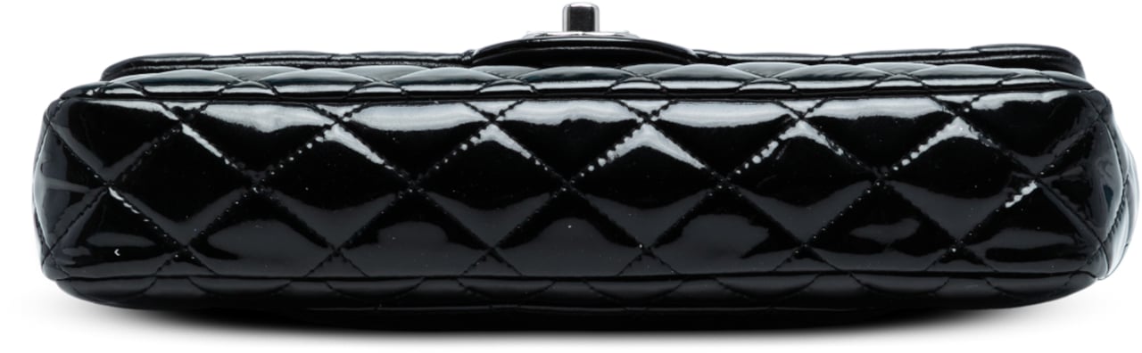 Chanel Classic Patent East West Single Flap Blauw