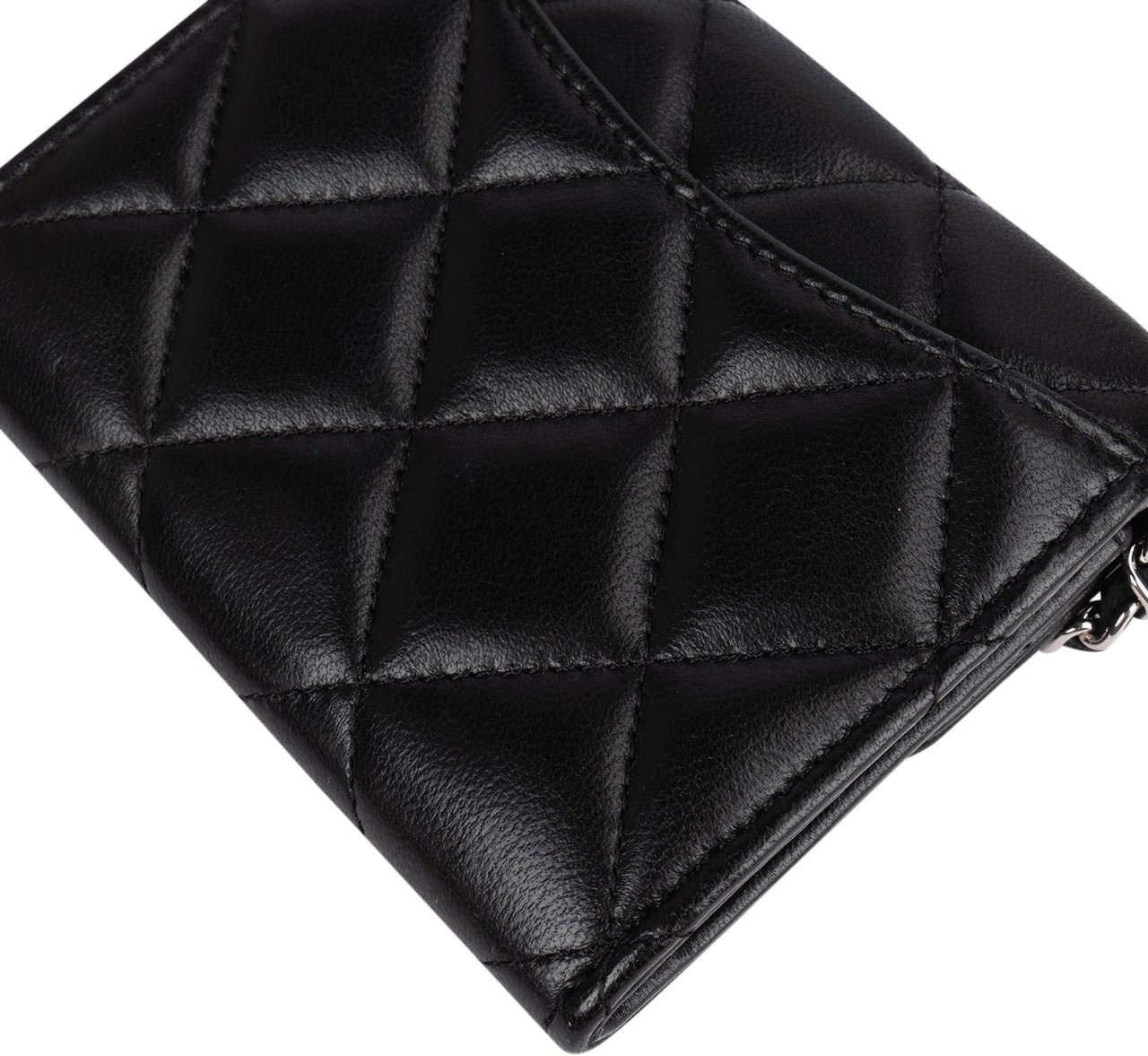 Chanel Chanel Quilted Lambskin CC Single Flap Wallet on Chain Zwart