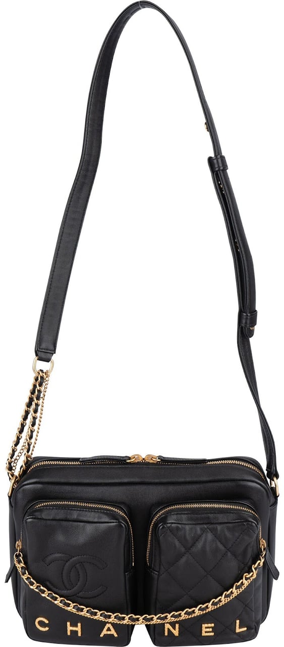 Chanel Chanel Quilted Lambskin CC Multi-Pocket Camera Crossbody Bag Zwart