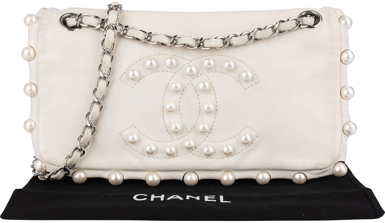 Chanel White Lambskin CC Pearl Single Flap Crossbody Bag Wit