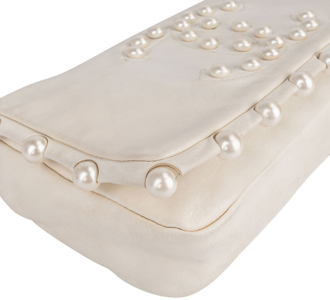 Chanel White Lambskin CC Pearl Single Flap Crossbody Bag Wit