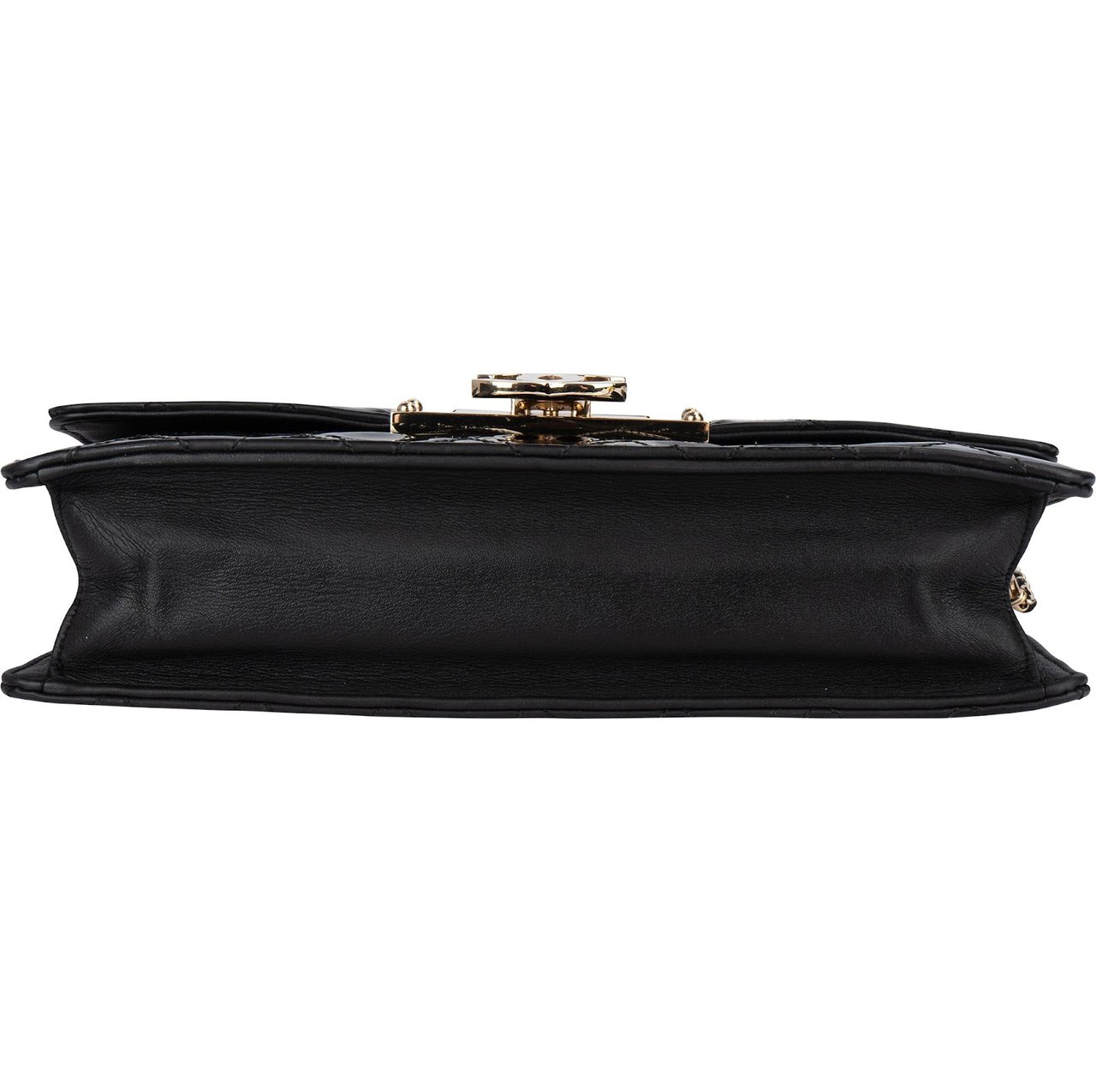 Chanel Chanel Quilted Patent Leather CC Crossbody Bag Zwart