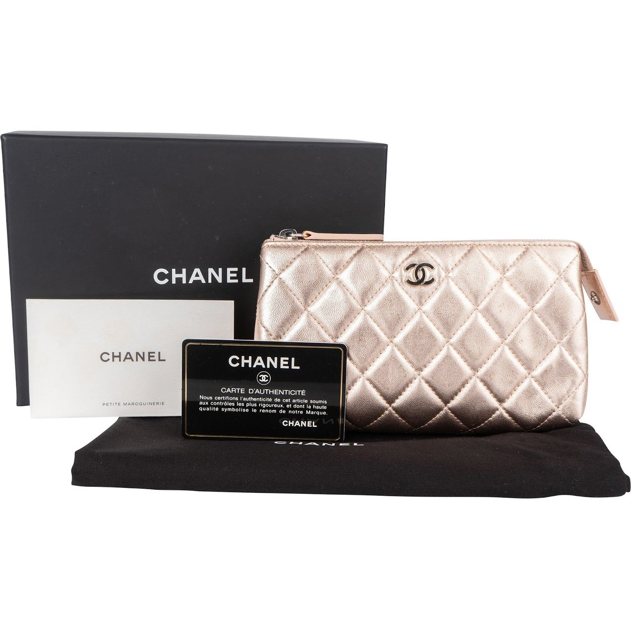 Chanel Chanel Quilted Metallic Lambskin CC Pouch Roze
