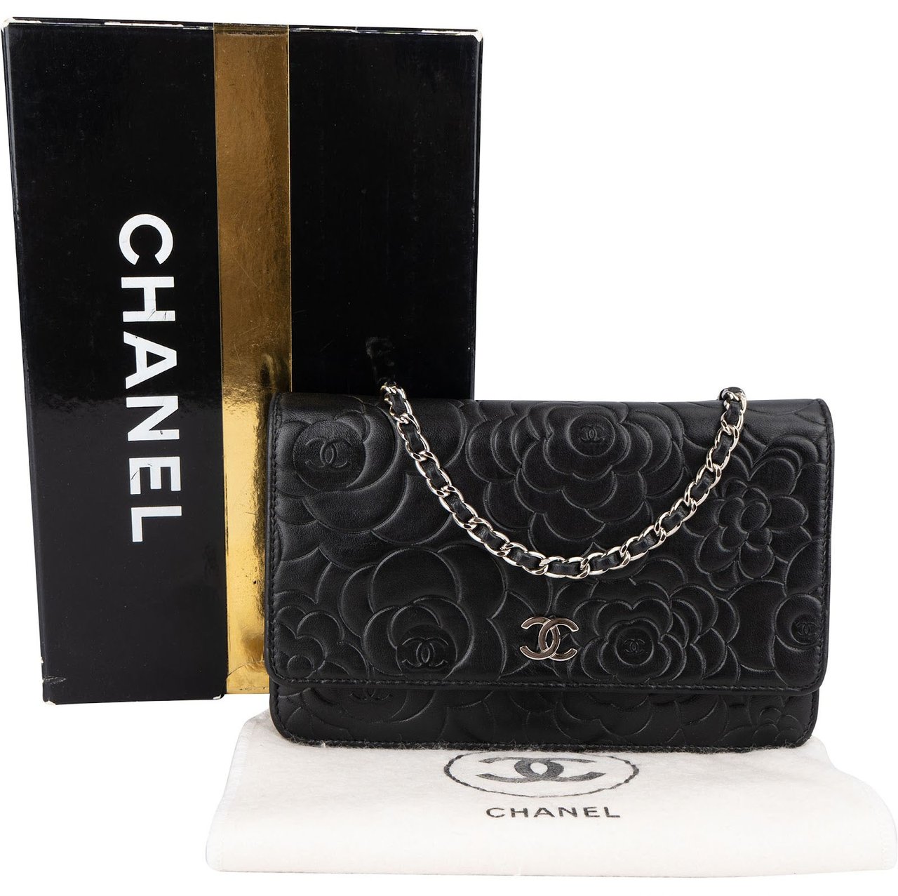 Chanel Chanel Lambskin Camellia Leather Wallet on Chain Crossbody Bag Zwart