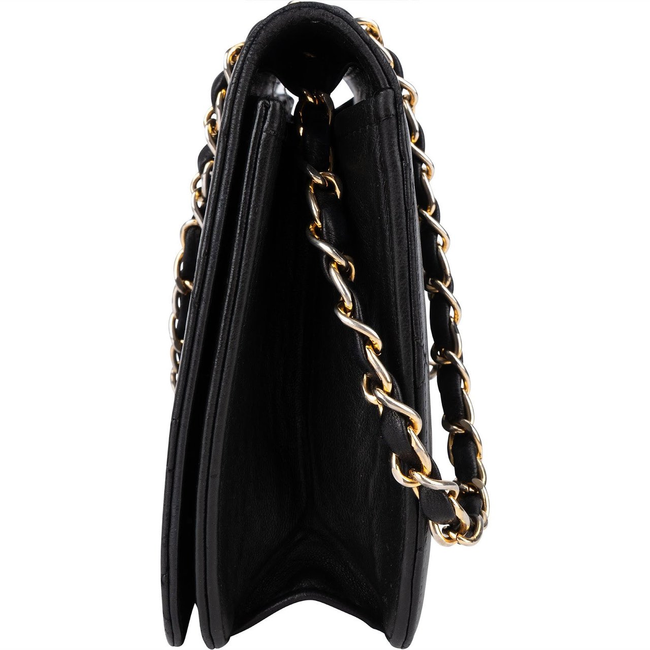 Chanel Chanel Quilted Lambskin 24K Gold Single Flap Crossbody Bag Zwart