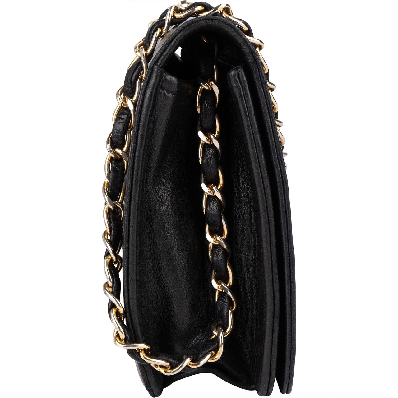 Chanel Chanel Quilted Lambskin 24K Gold Single Flap Crossbody Bag Zwart