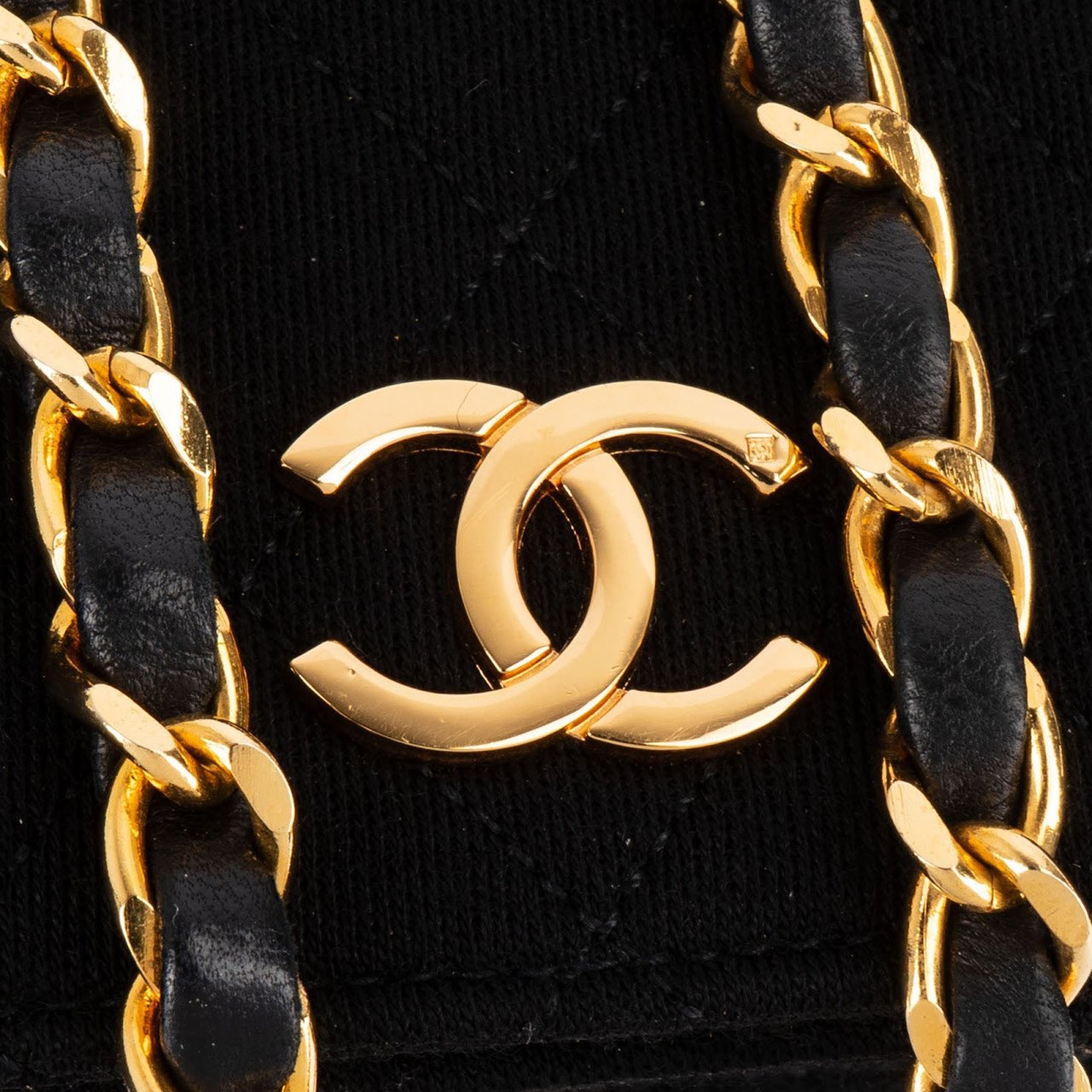 Chanel Chanel Quilted Cotton 24K Gold Single Flap Shoulder Bag Zwart
