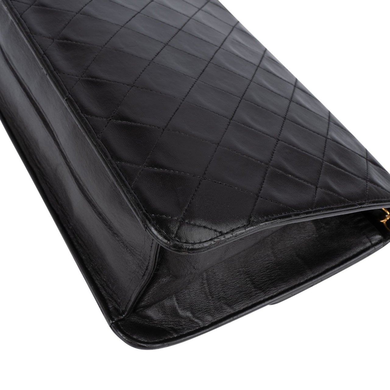 Chanel Chanel Quilted Lambskin 24K Gold Single Flap Shoulder Bag Zwart