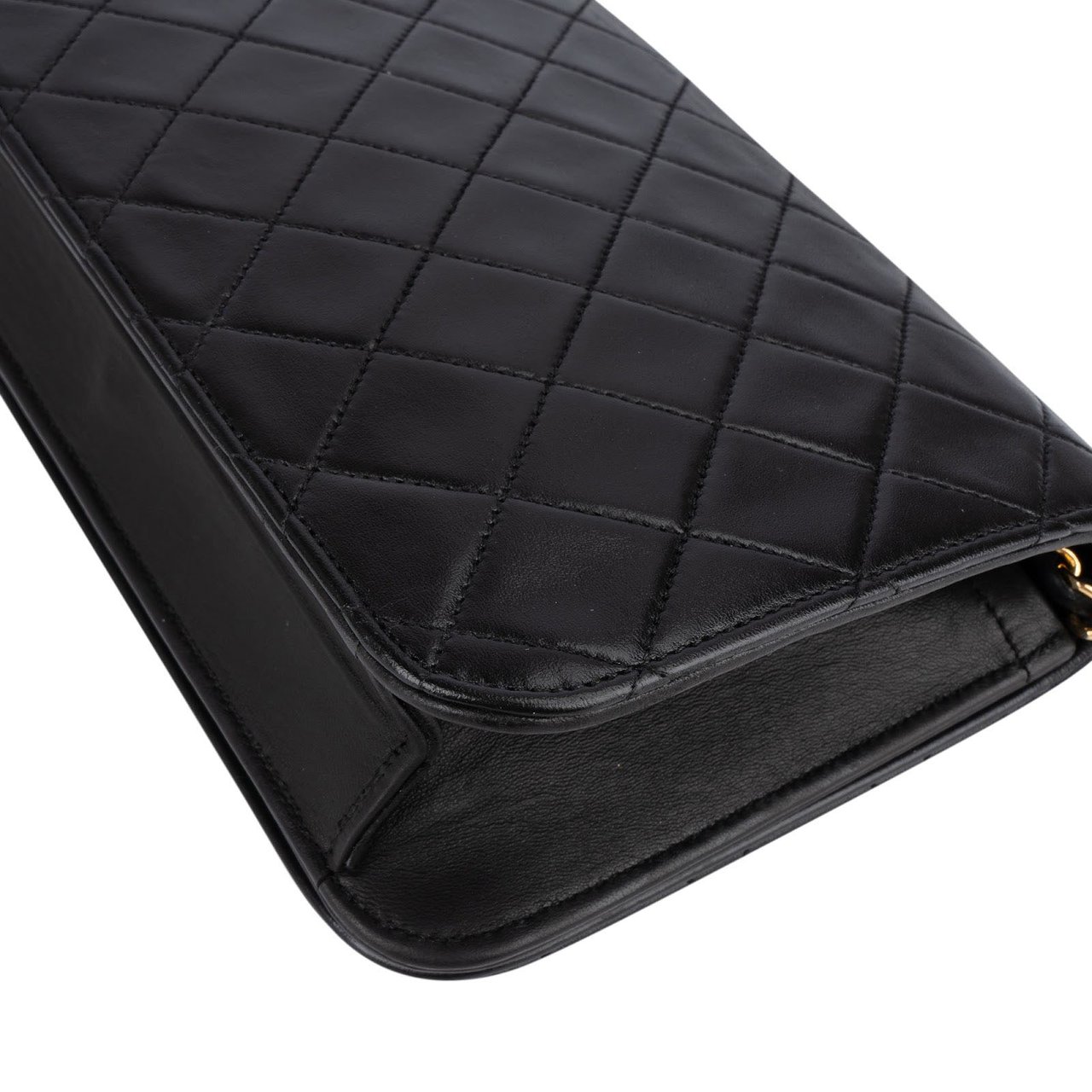 Chanel Chanel Quilted Lambskin 24K Gold Single Flap Shoulder Bag Zwart