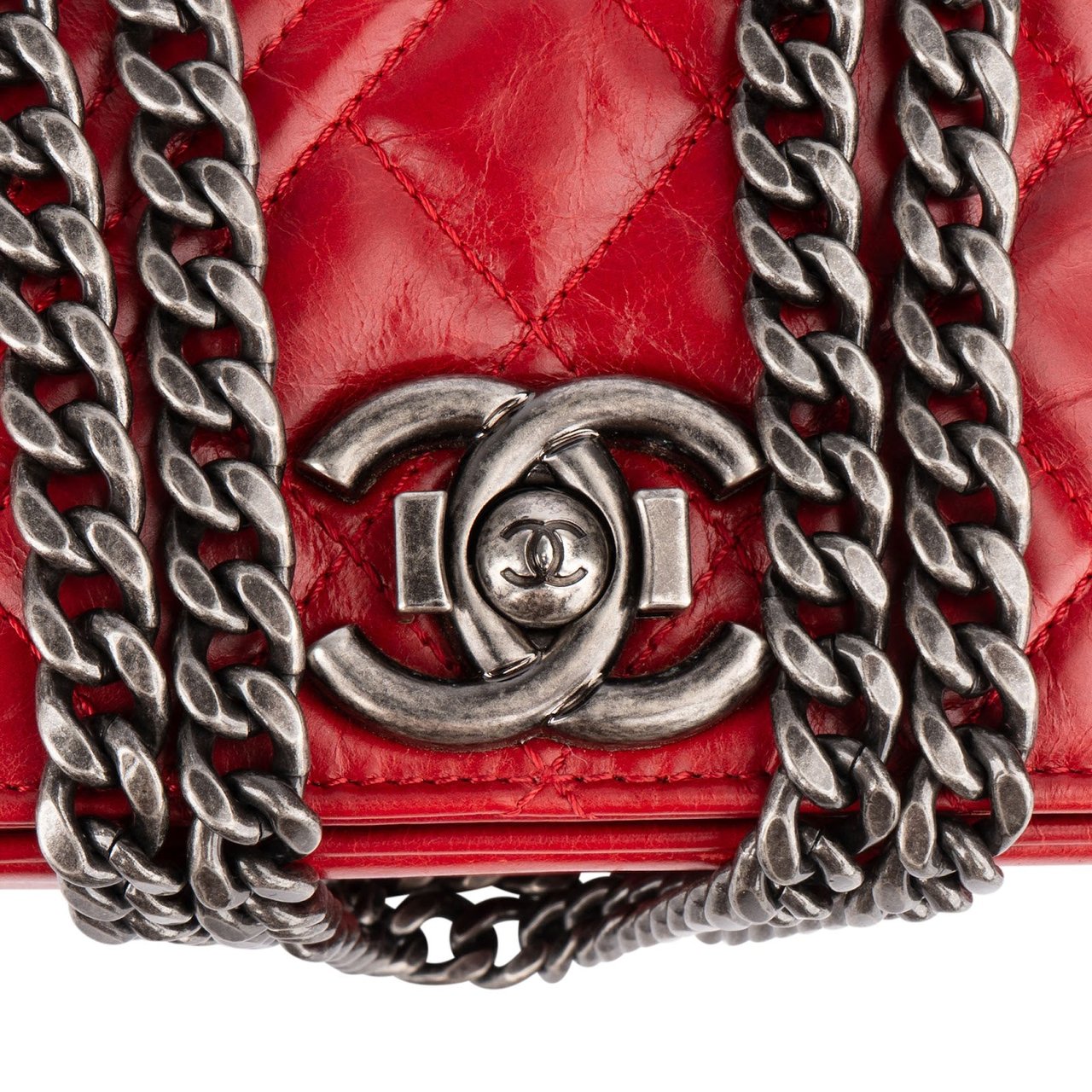 Chanel Quilted Medium Antique Boy Single Flap Crossbody Bag Divers