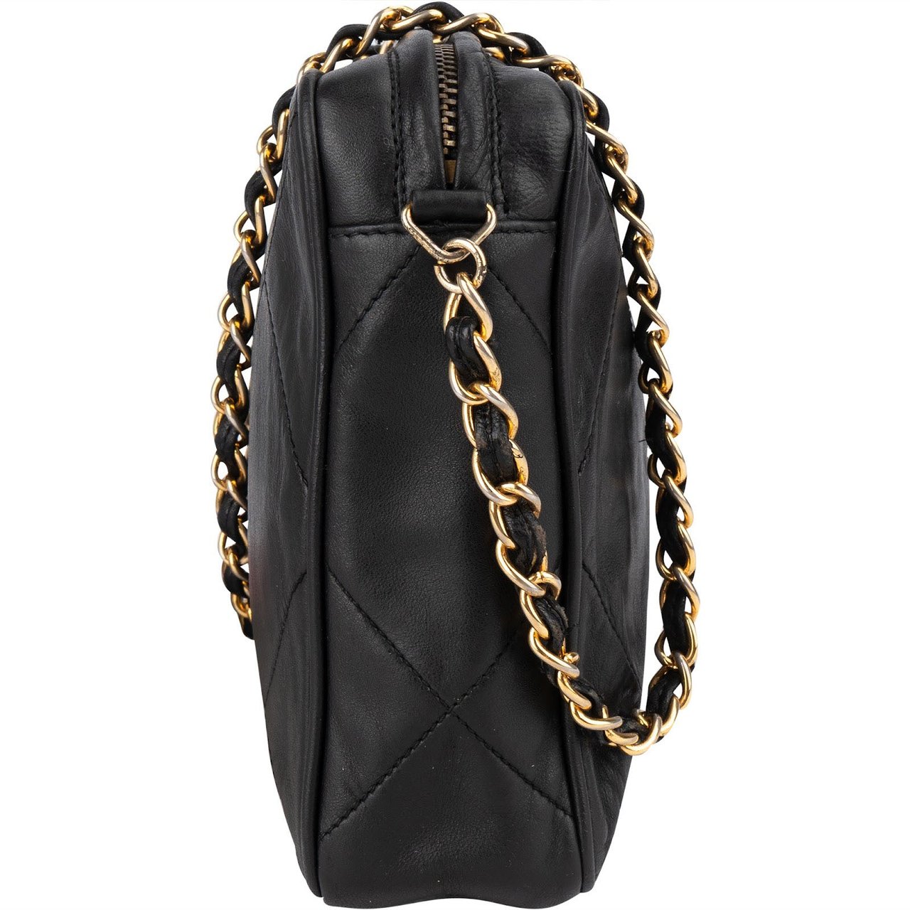 Chanel Chanel Quilted Lambskin Camera Crossbody Bag Zwart