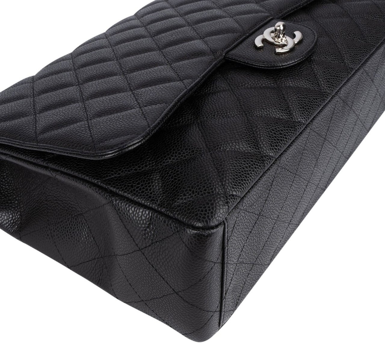 Chanel Chanel Quilted Caviar Leather Maxi Single Flap Crossbody Bag Zwart