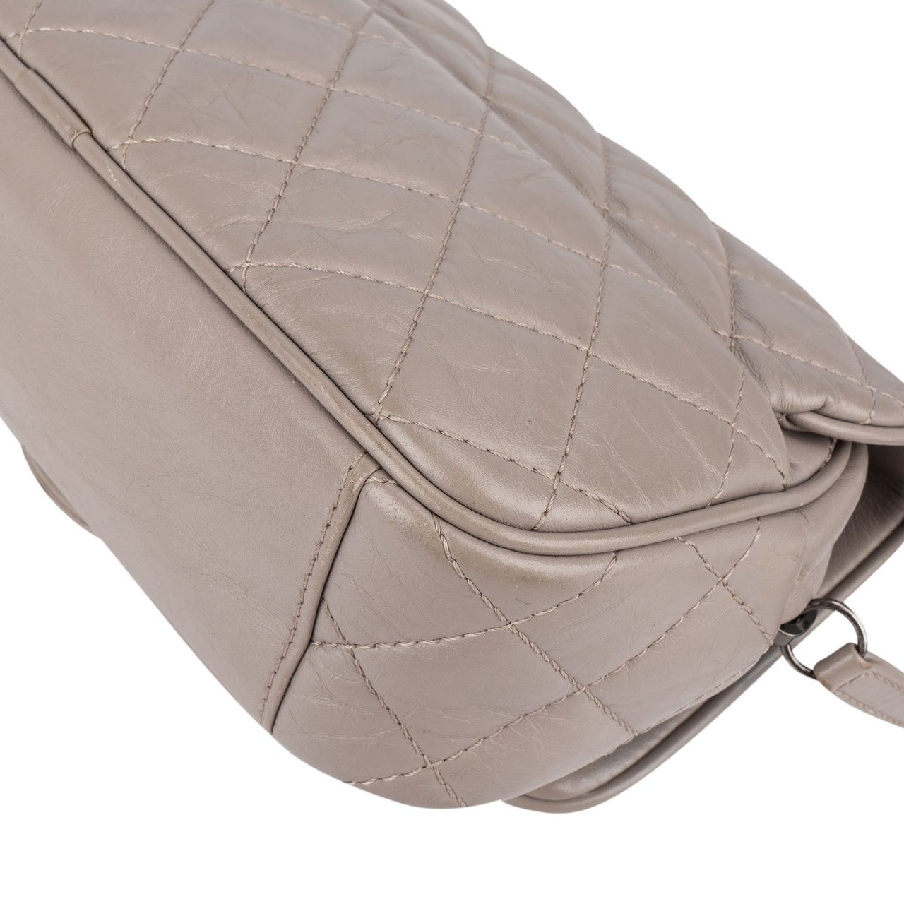 Chanel Chanel Quilted Leather Single Flap Crossbody Bag Donkergrijs