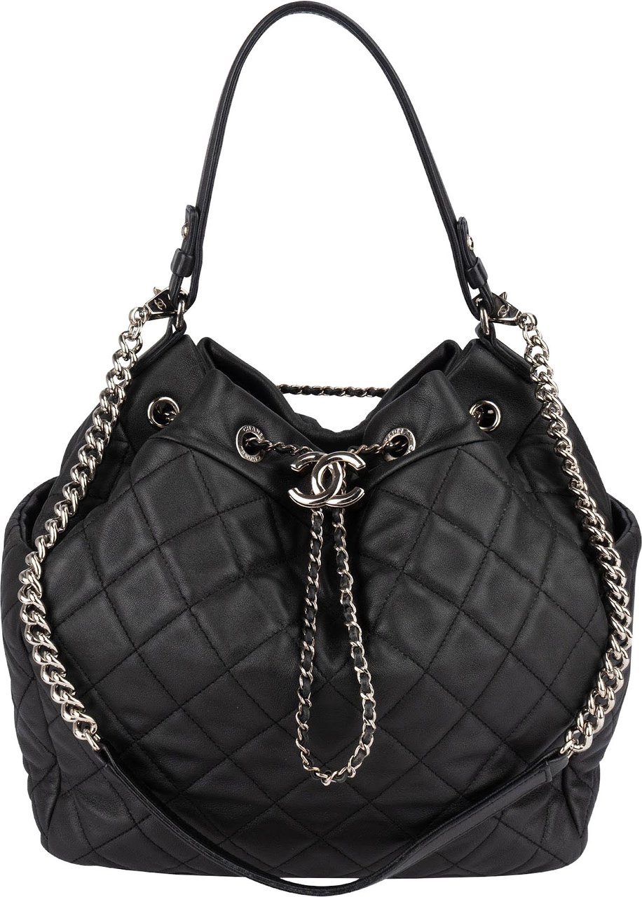 Chanel Chanel Quilted Lambskin Drawstring Bucket Shoulder Bag Zwart