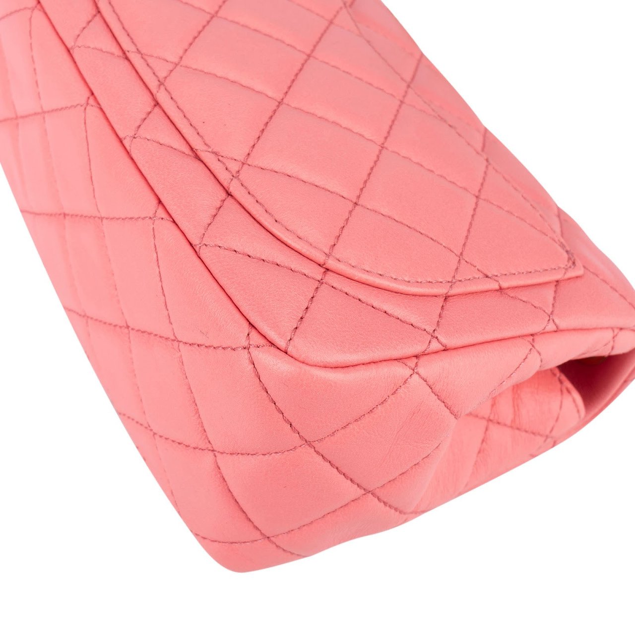 Chanel Chanel Quilted Lambskin Mini Rectangular Single Flap Adjustable Crossbody Bag Rood