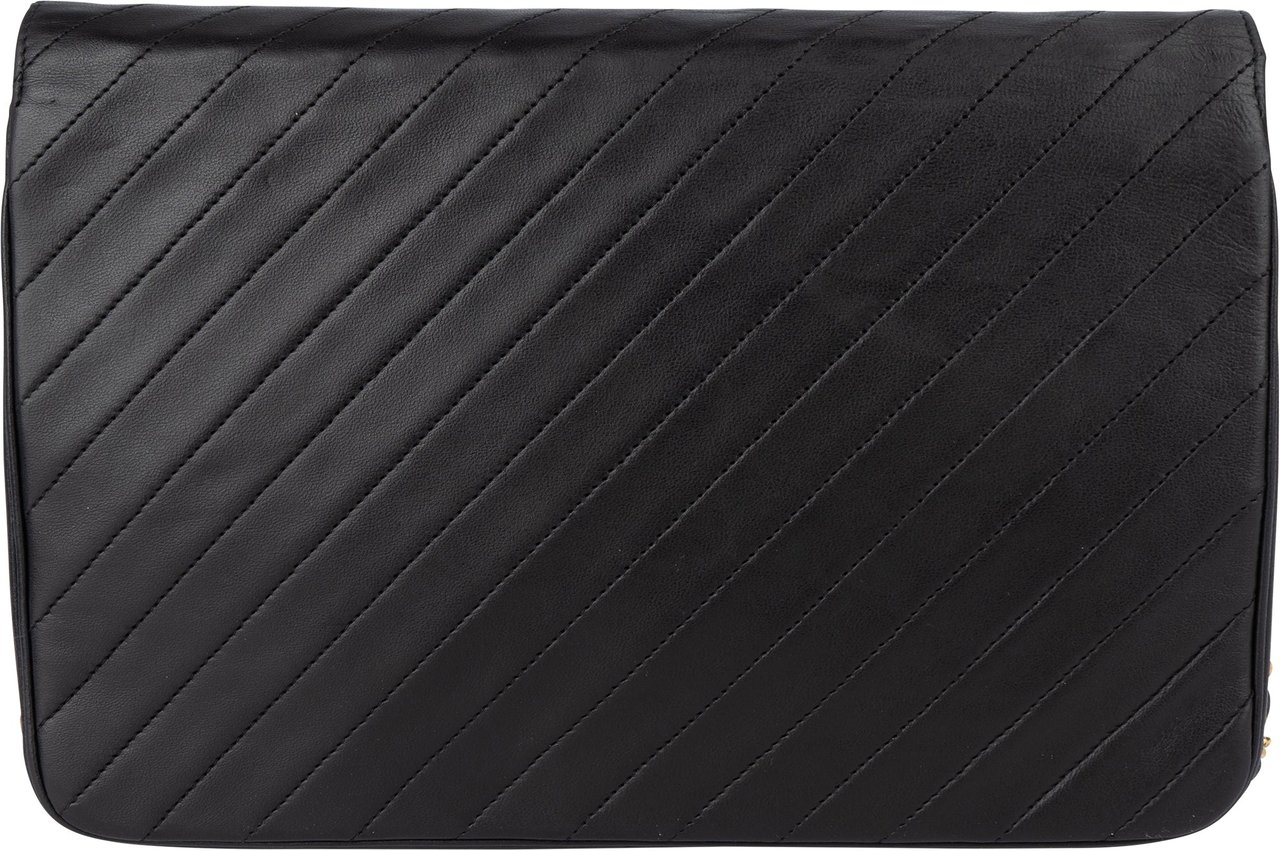 Chanel Chanel Noir Chevron Lambskin Single Flap Shoulder Bag Zwart