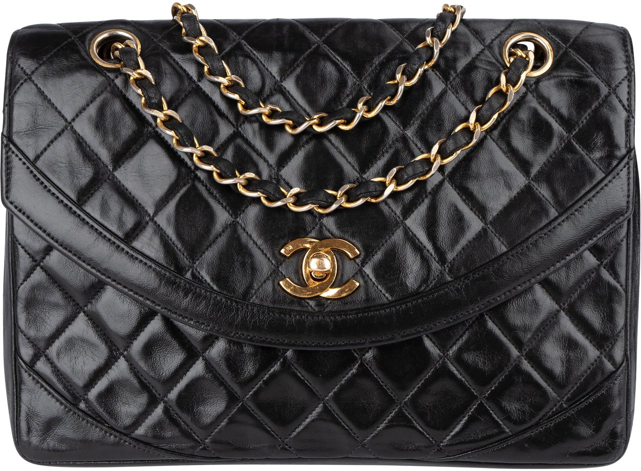 Chanel Chanel Quilted Lambskin 24K Gold Single Flap Shoulder Bag Zwart
