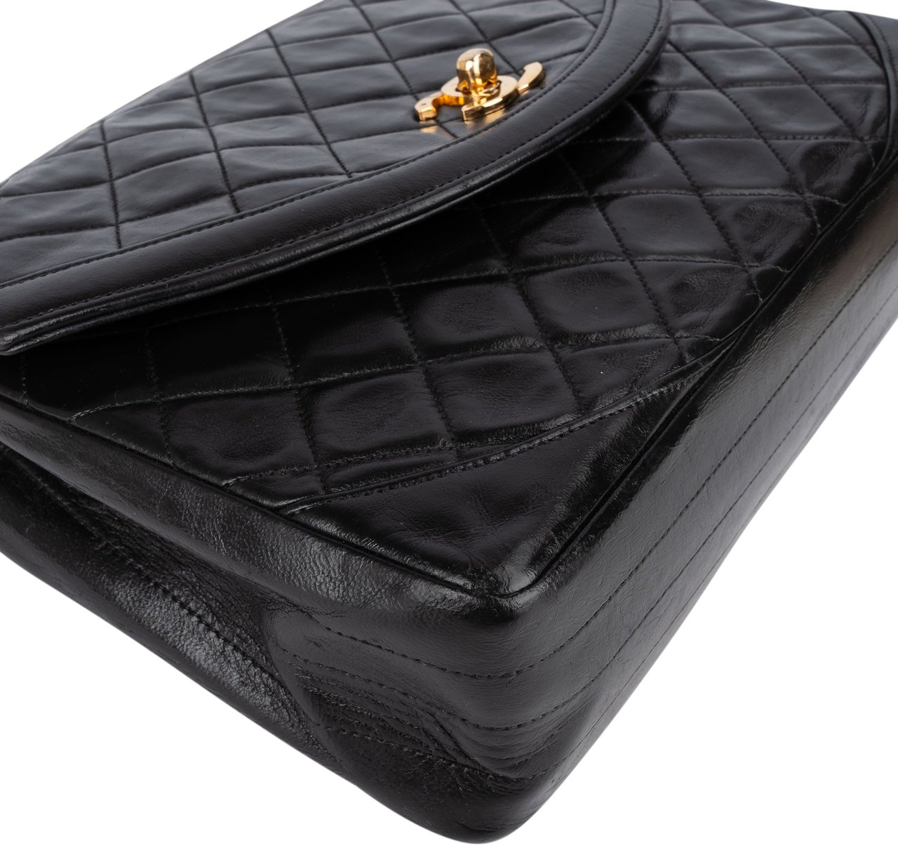 Chanel Chanel Quilted Lambskin 24K Gold Single Flap Shoulder Bag Zwart