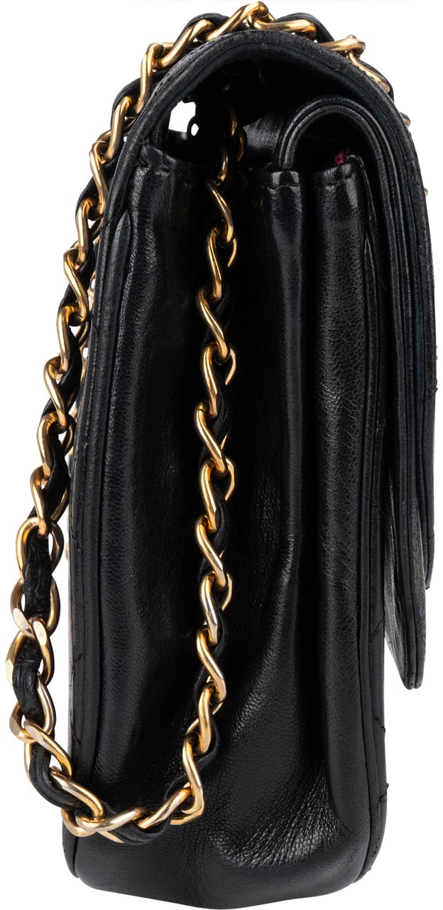 Chanel Chanel Quilted Lambskin 24K Gold Half Moon Double Flap Shoulder Bag Zwart