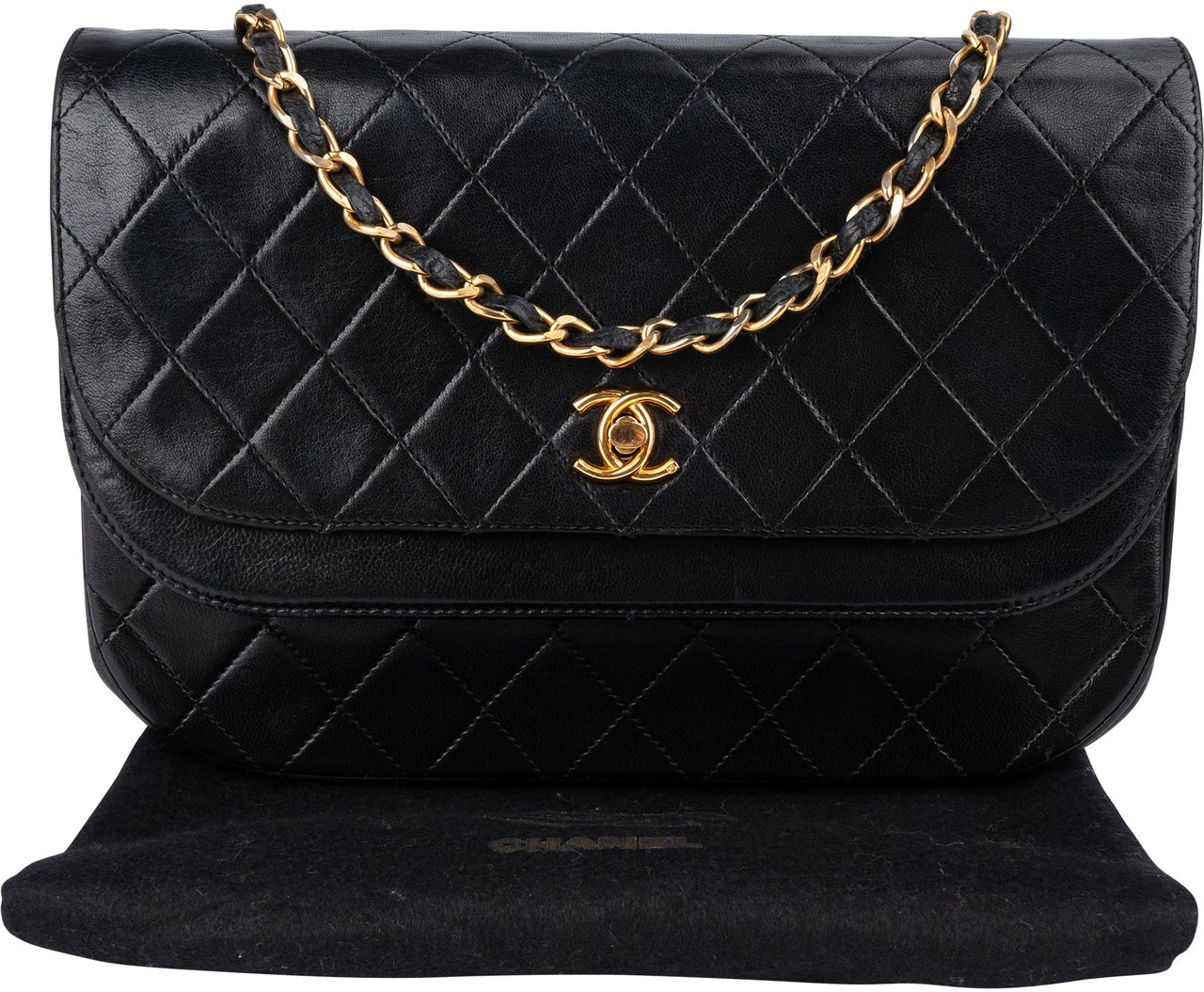 Chanel Chanel Quilted Lambskin 24K Gold Half Moon Double Flap Shoulder Bag Zwart