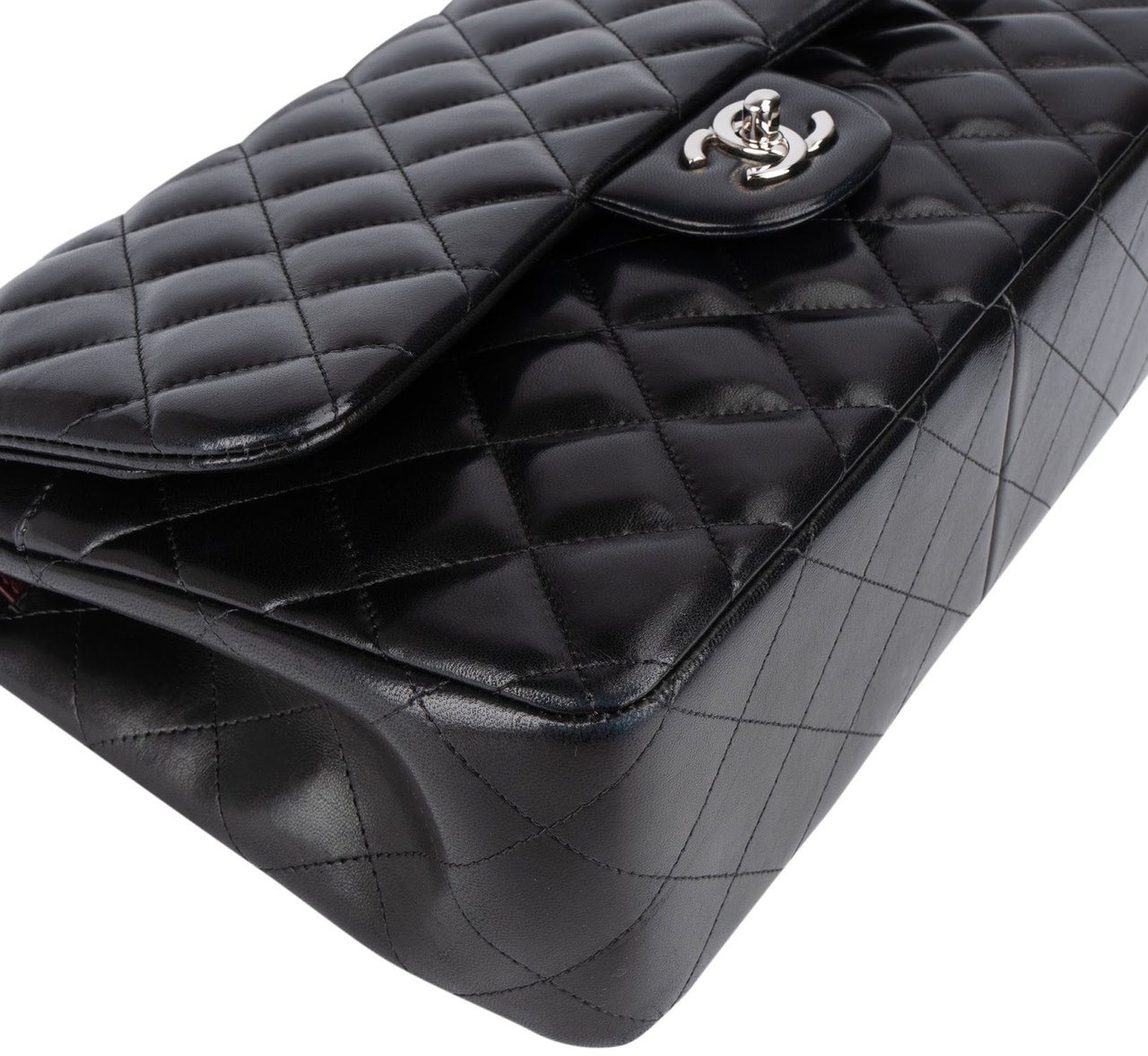 Chanel Chanel Quilted Lambskin Jumbo Double Flap Crossbody Bag Zwart